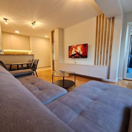 Agera Apartments 巴尼西卢卡 外观 照片